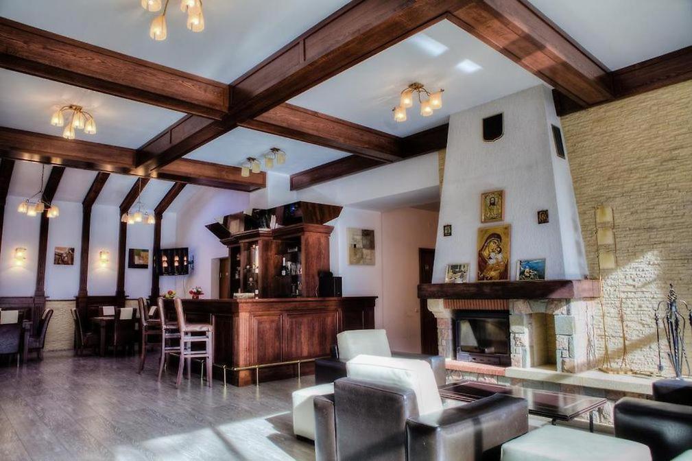 Vila Pinul Si Mesteacanul Poiana Brasov Εξωτερικό φωτογραφία