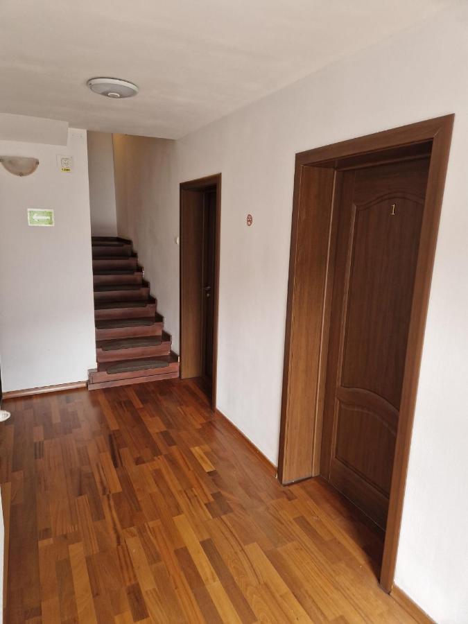 Vila Pinul Si Mesteacanul Poiana Brasov Εξωτερικό φωτογραφία