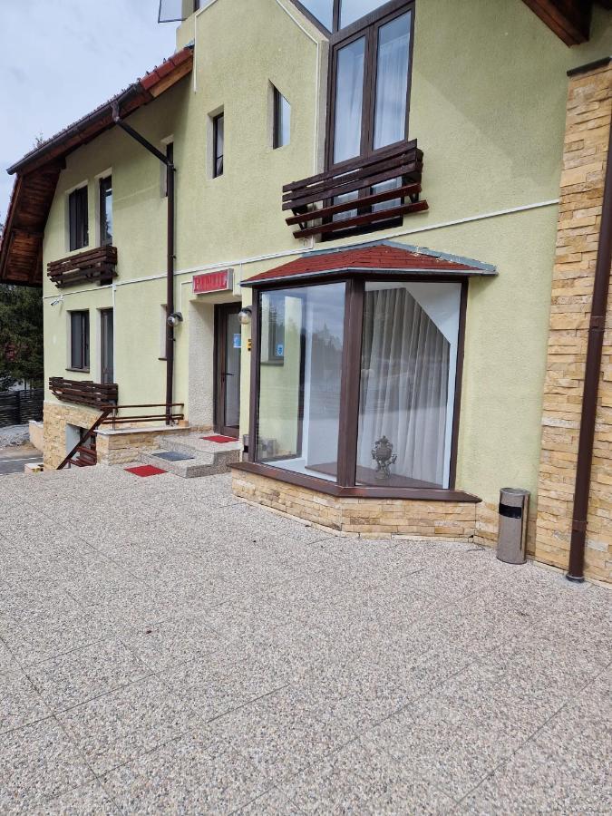 Vila Pinul Si Mesteacanul Poiana Brasov Εξωτερικό φωτογραφία