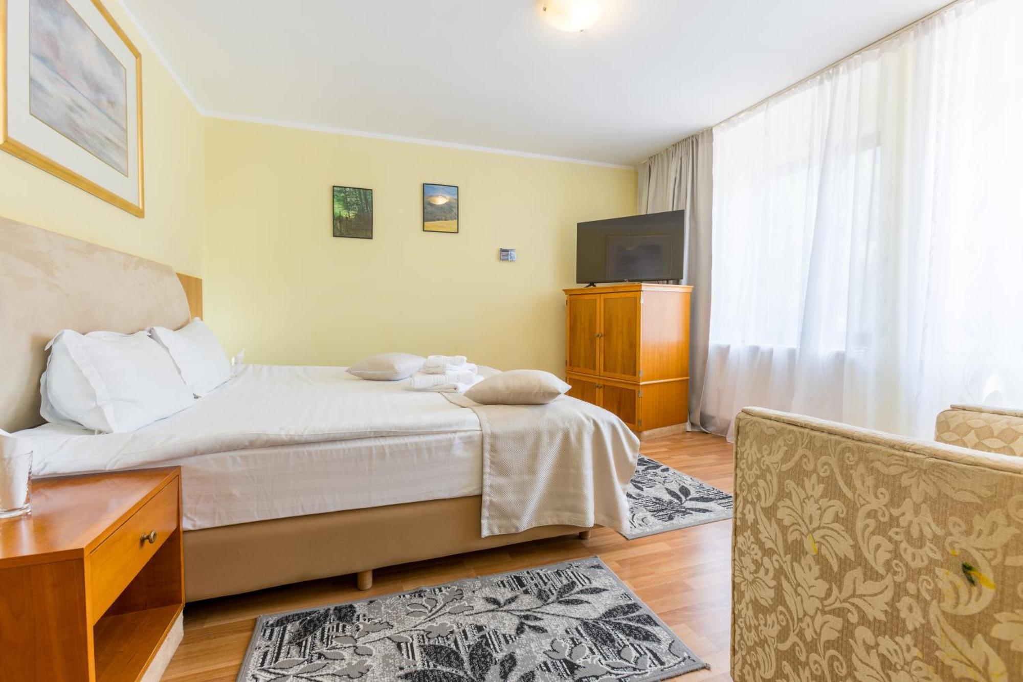 Vila Pinul Si Mesteacanul Poiana Brasov Εξωτερικό φωτογραφία